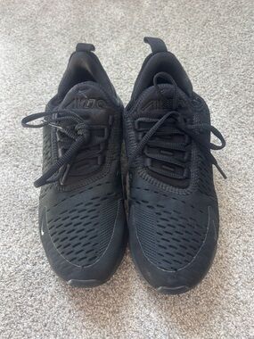 Nike Air Max 270 Triple Black AH8050 Women’s 6.5